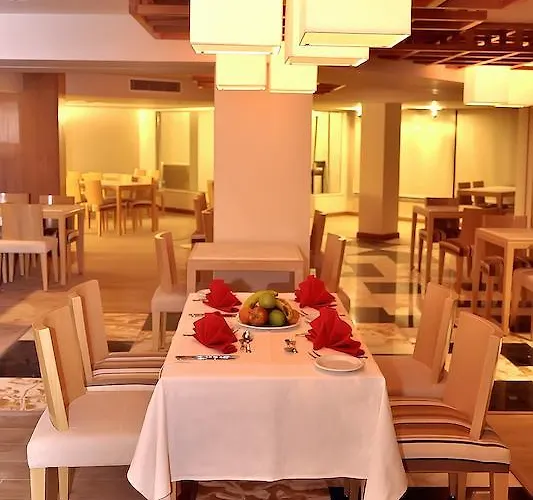 Sharming - Couples And Families Only 4*