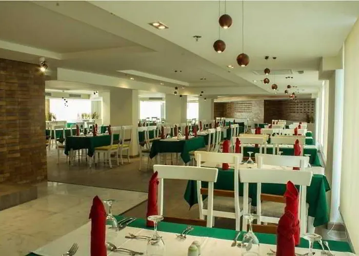 Üdülőközpont Sharming - Couples And Families Only 4*